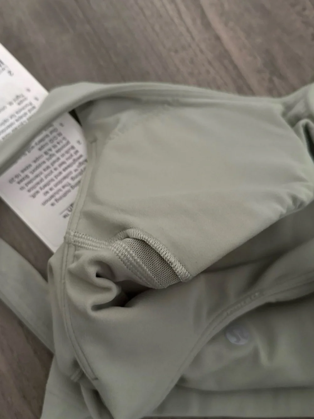 Scoop V-Neck Light Sage Brami - Brand: Lululemon athletica align